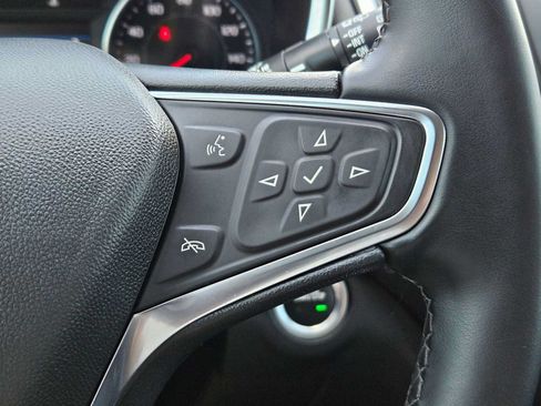Used 2024 Chevrolet Equinox LT FWD image 21