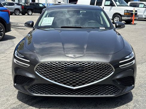 Used 2025 Genesis G70 2.5T AWD/4WD image 8