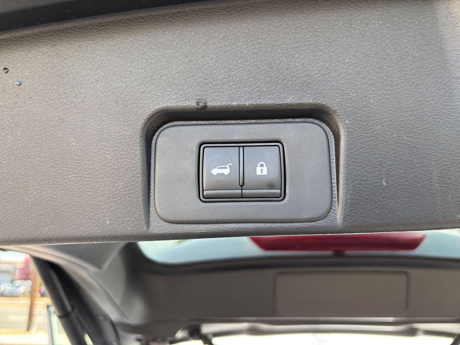 Used 2026 Nissan Rogue SV FWD image 21