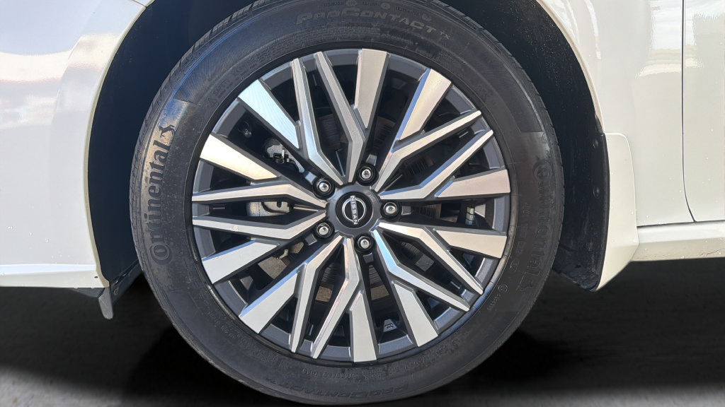 Certified 2023 Nissan Altima 2.5 SV w/ SV Premium Package AWD/4WD image 29