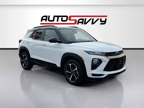 Used 2021 Chevrolet TrailBlazer RS w/ Technology Package image 1