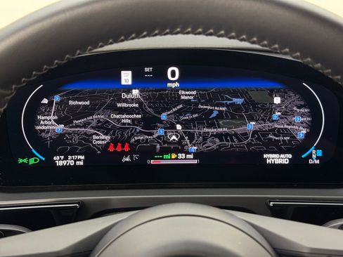 Used 2024 Porsche Cayenne image 20