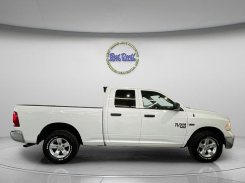 Used 2019 RAM 1500 Tradesman w/ Chrome Appearance Group image 8