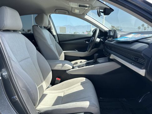 Certified 2023 Honda Accord LX image 25