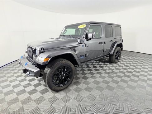 Certified 2021 Jeep Wrangler Unlimited Sahara image 8