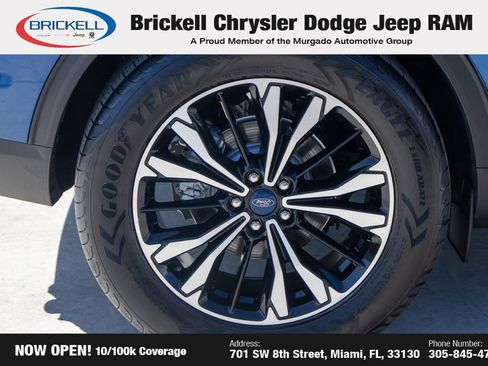 Used 2022 Ford Escape SE w/ SE Sport Appearance Package image 36