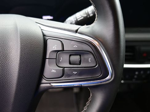 Used 2025 Buick Encore GX Preferred image 18