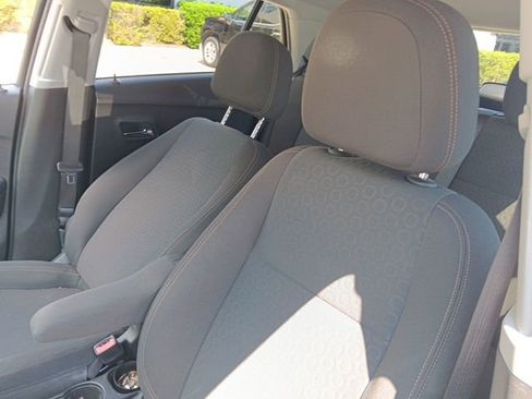 Used 2021 Chevrolet Trax LS w/ Tint and Cruise Package FWD image 6