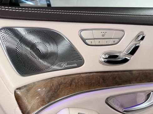 Used 2015 Mercedes-Benz S 550 Sedan image 33