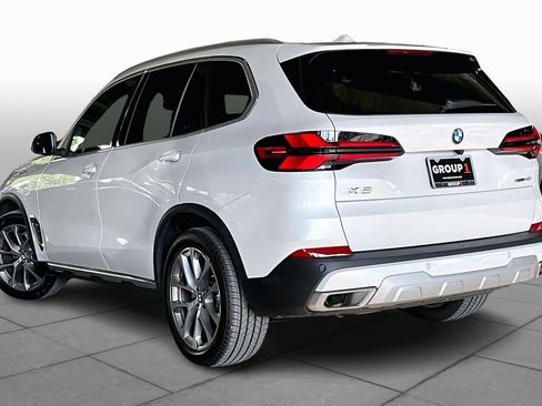 Certified 2026 BMW X5 sDrive40i image 11