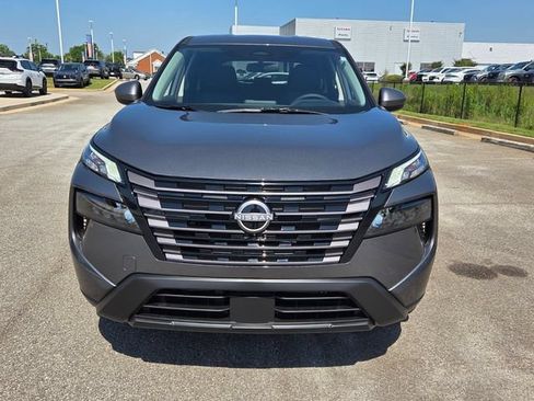 New 2026 Nissan Rogue SV AWD/4WD image 2