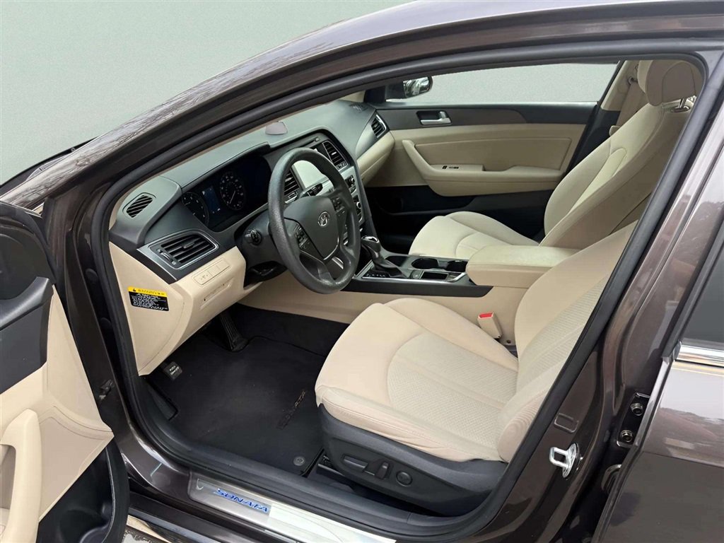 Used 2016 Hyundai Sonata Sport FWD image 8