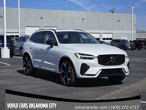 Used 2026 Volvo XC60 B5 Ultra w/ Protection Package Premier AWD/4WD image 2