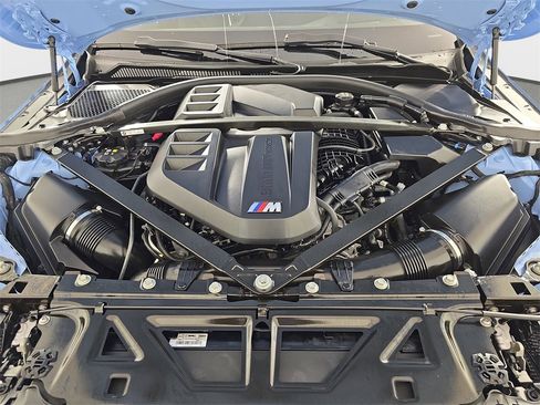 Used 2025 BMW M2 w/ Lighting Package image 32