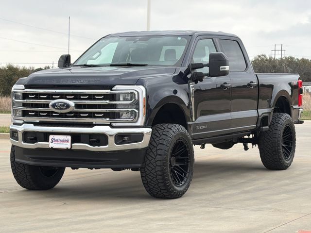 Used 2024 Ford F250 Lariat AWD/4WD image 3