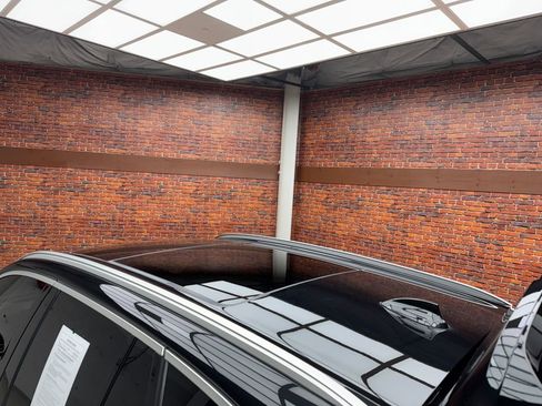 Certified 2023 BMW X5 xDrive40i w/ Executive Package image 26