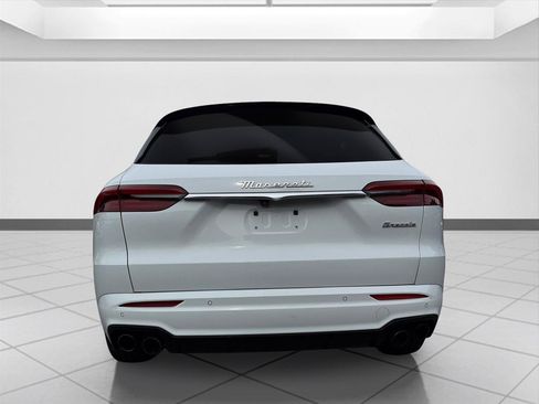 Used 2023 Maserati Grecale GT AWD/4WD image 4