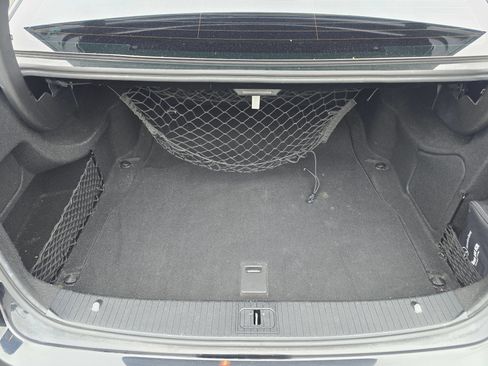Used 2010 Mercedes-Benz E 350 4MATIC Sedan image 14