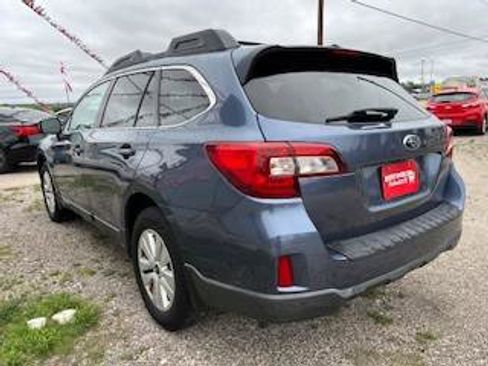 Used 2015 Subaru Outback 2.5i Premium AWD/4WD image 6