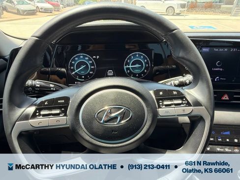 Certified 2022 Hyundai Elantra SEL w/ Convenience Package FWD image 19