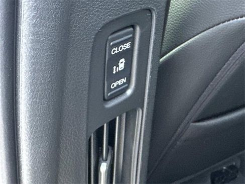 New 2026 Honda Odyssey Elite image 12