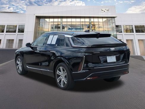 Certified 2024 Cadillac Lyriq Tech RWD image 10