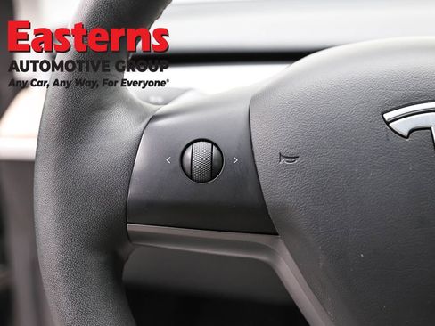 Used 2021 Tesla Model 3 Long Range image 15