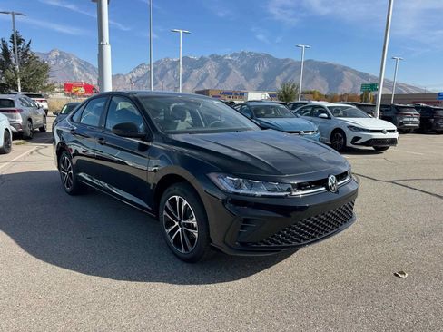New 2026 Volkswagen Jetta Sport FWD image 9