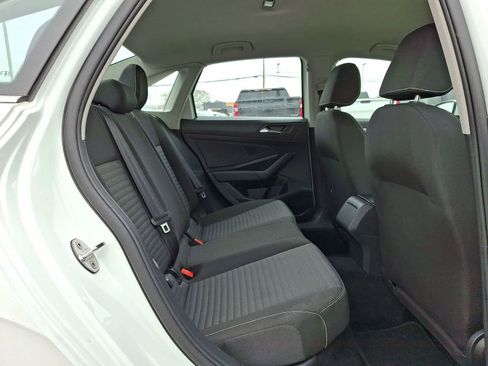 Used 2024 Volkswagen Jetta S image 29