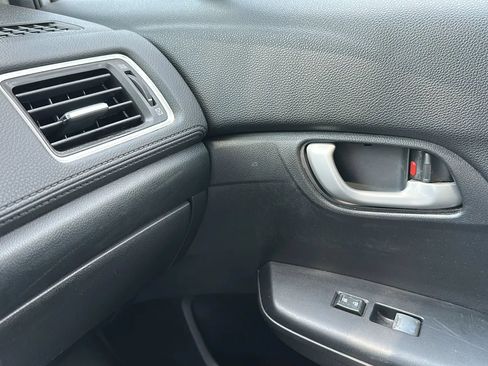 Used 2014 Honda Civic LX image 42