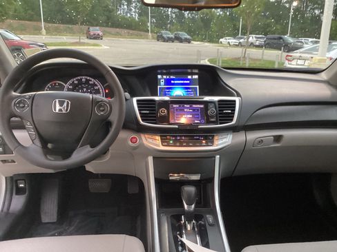 Used 2014 Honda Accord EX-L image 33