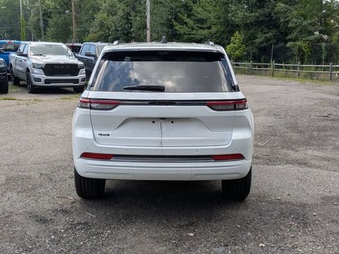 New 2026 Jeep Grand Cherokee Limited AWD/4WD image 4
