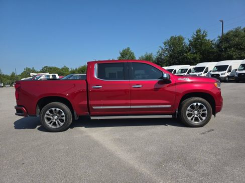 Used 2024 Chevrolet Silverado 1500 High Country w/ Max Trailering Package AWD/4WD image 8