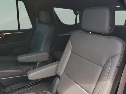 Used 2025 Chevrolet Tahoe LT w/ Comfort Package RWD image 23