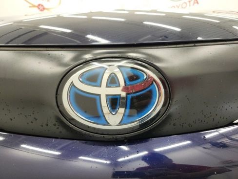 Certified 2022 Toyota Sienna XLE image 12