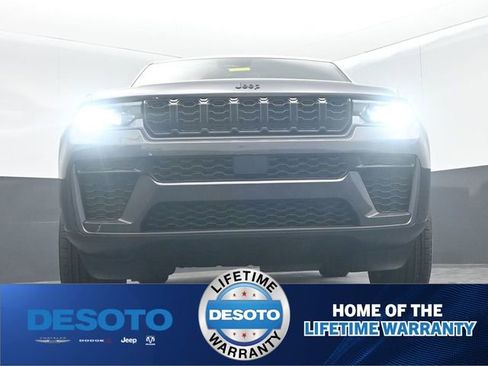 New 2026 Jeep Grand Cherokee Altitude AWD/4WD image 43
