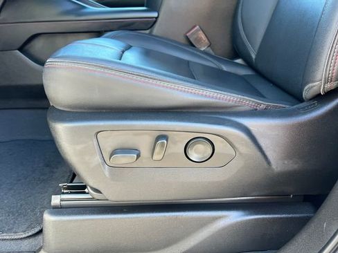 Used 2022 Chevrolet Tahoe RST AWD/4WD image 14