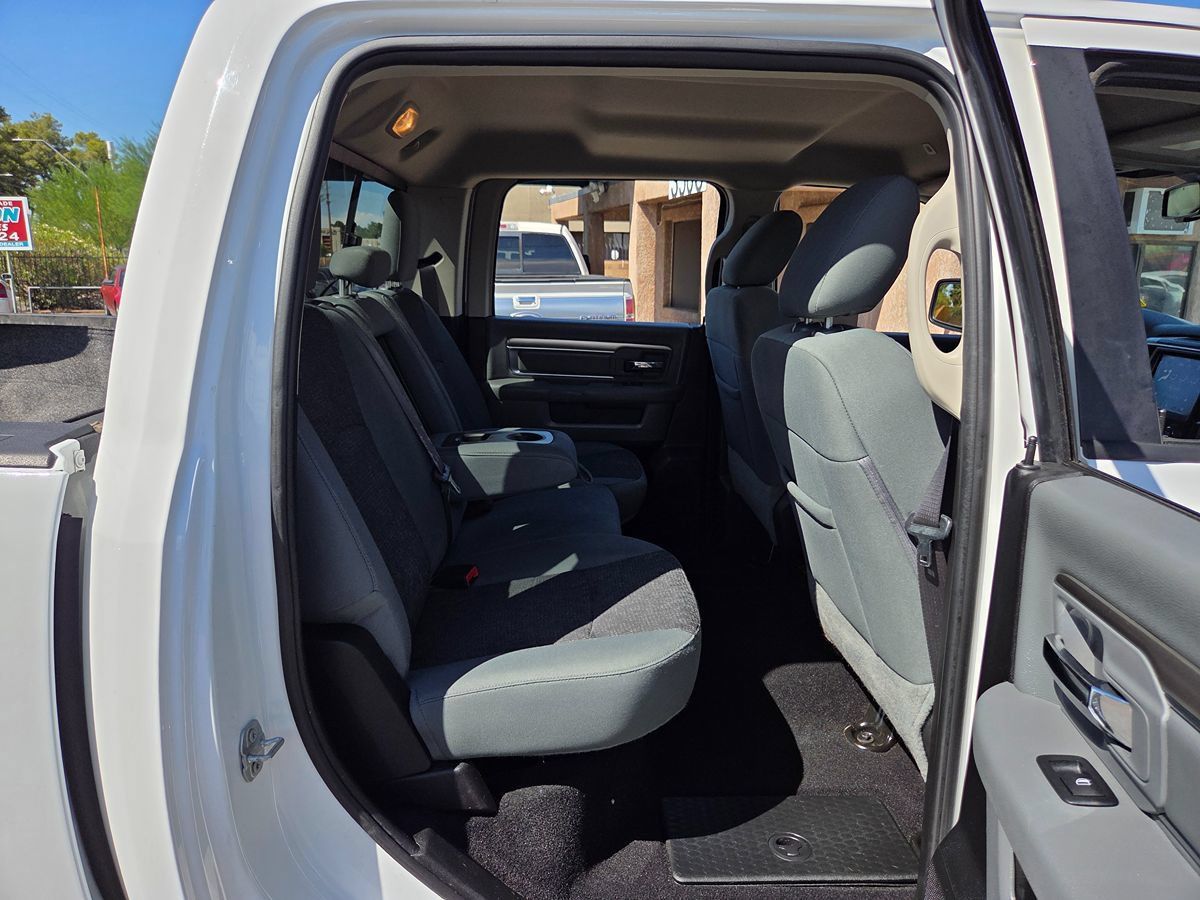 Used 2020 RAM 1500 Classic SLT w/ Luxury Group AWD/4WD image 57