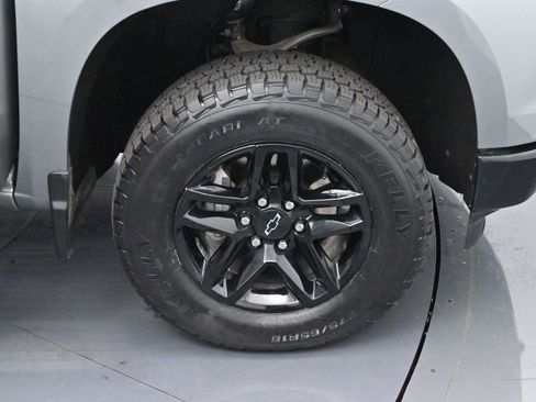 Used 2023 Chevrolet Silverado 1500 LT Trail Boss w/ Protection Package image 33