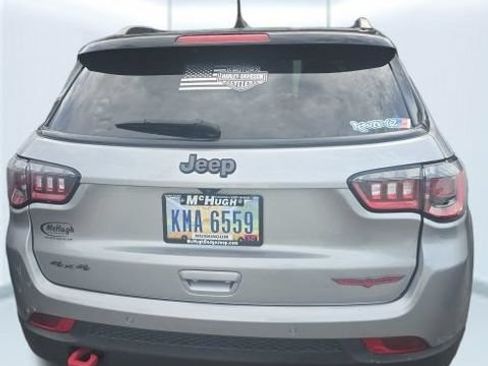 Used 2023 Jeep Compass Trailhawk AWD/4WD image 5