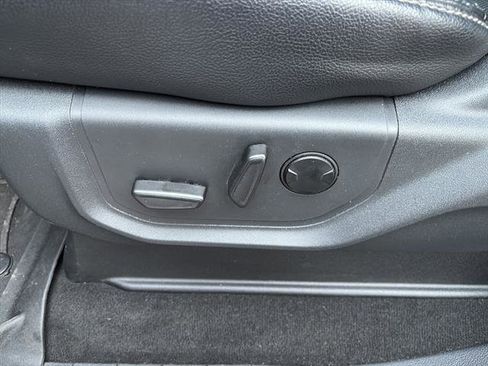 Used 2022 Ford F250 Lariat w/ Lariat Ultimate Package image 14