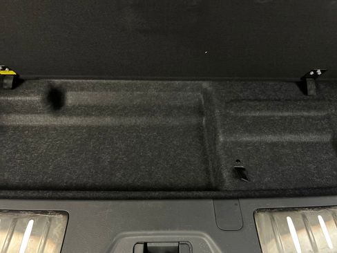 Used 2024 Nissan Armada Platinum w/ Captain's Chairs Package image 47