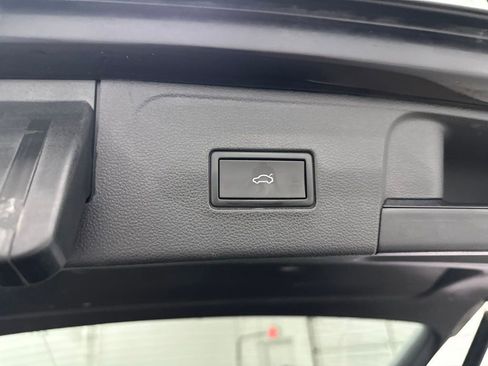 Used 2022 Volkswagen Atlas SE AWD/4WD image 22
