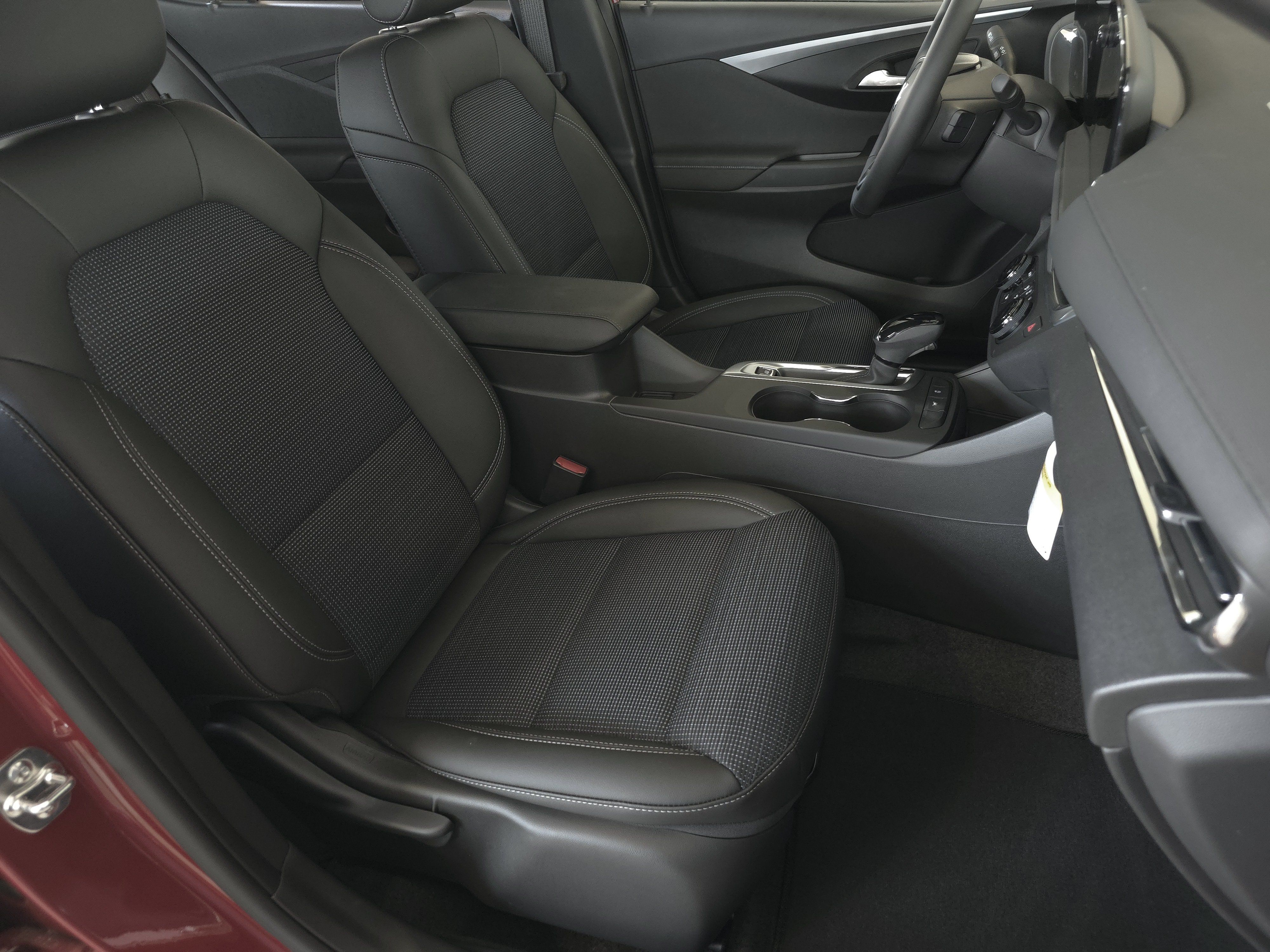 New 2026 Buick Envista Preferred w/ Convenience I Package FWD image 33