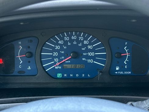 Used 2003 Toyota Sienna CE w/ CE Extra Value Pkg FWD image 18