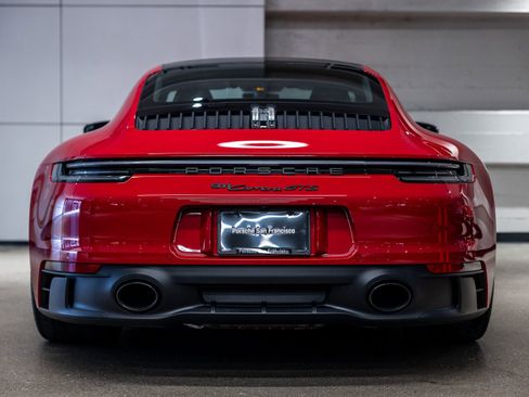 Certified 2024 Porsche 911 Carrera GTS w/ Premium Package RWD image 23