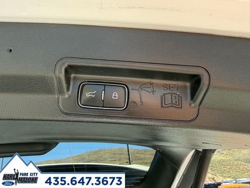 Used 2021 Ford Explorer XLT w/ Equipment Group 202A AWD/4WD image 34