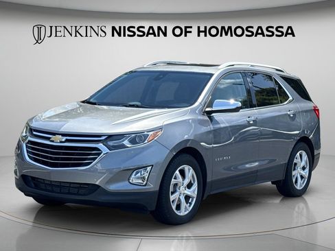 Used 2018 Chevrolet Equinox Premier FWD image 15