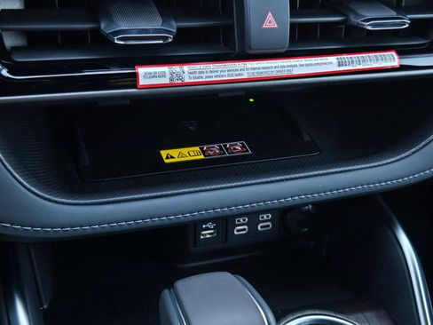 Certified 2026 Toyota Highlander Limited AWD/4WD image 20