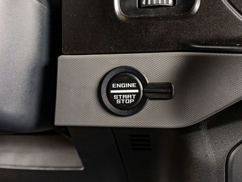 Used 2022 Ford Bronco Black Diamond image 22